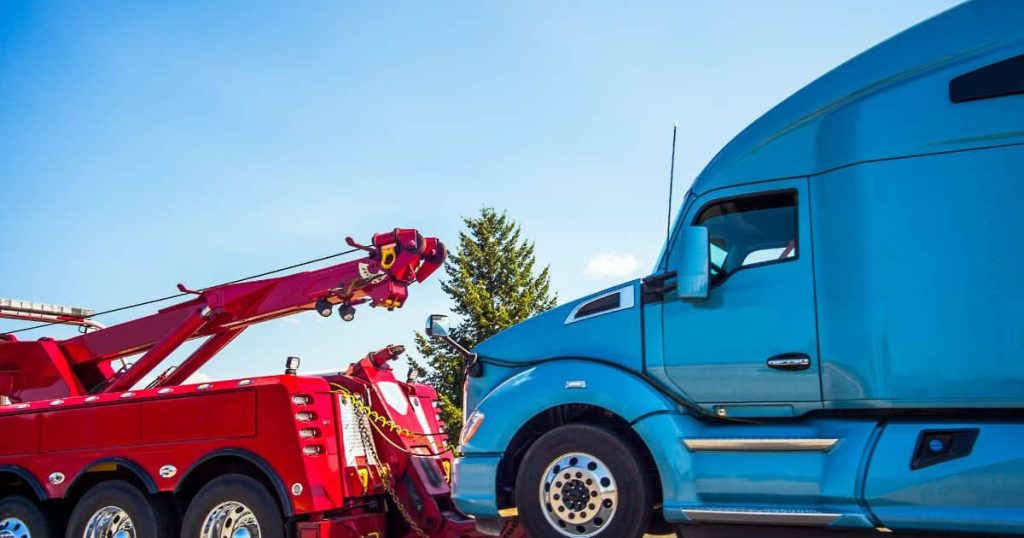 Experts tow truck in Garristown