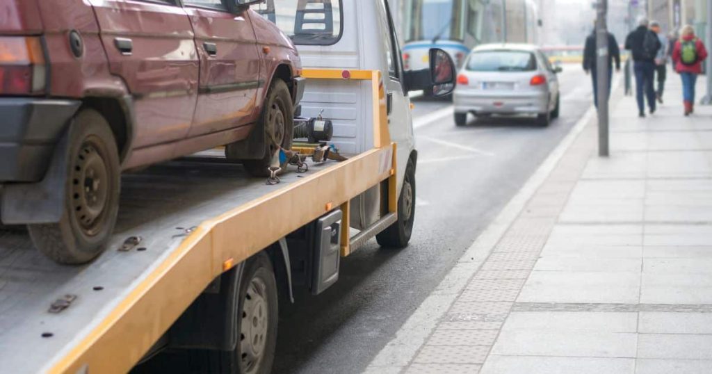 Experts tow truck in Laytown-Bettystown-Mornington