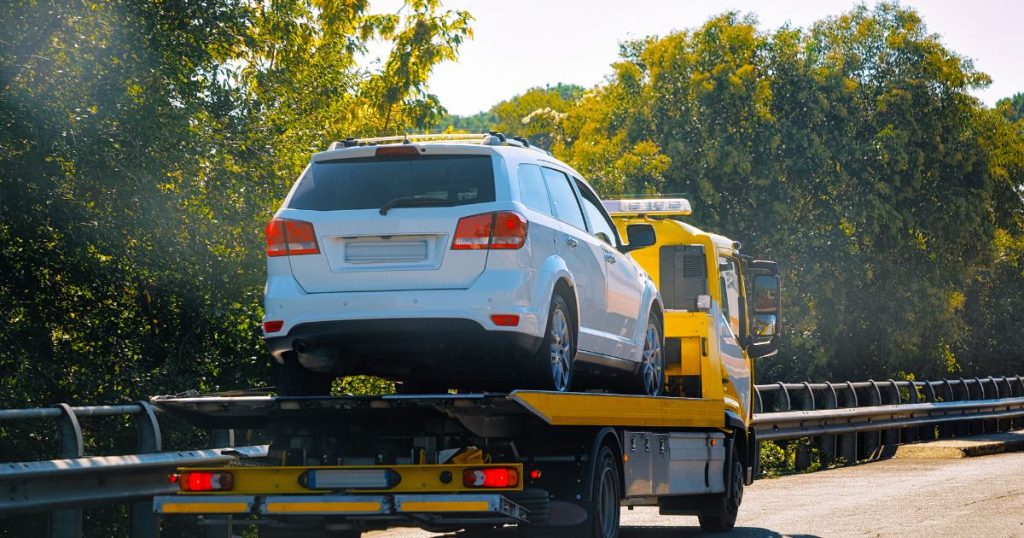 Experts towing in Artane