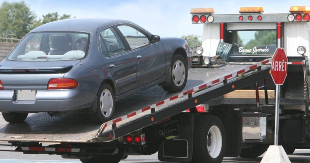 Experts towing in Garristown