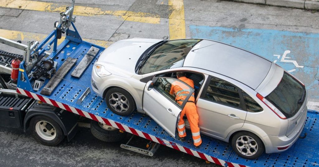 Experts towing in Longwood, County Meath